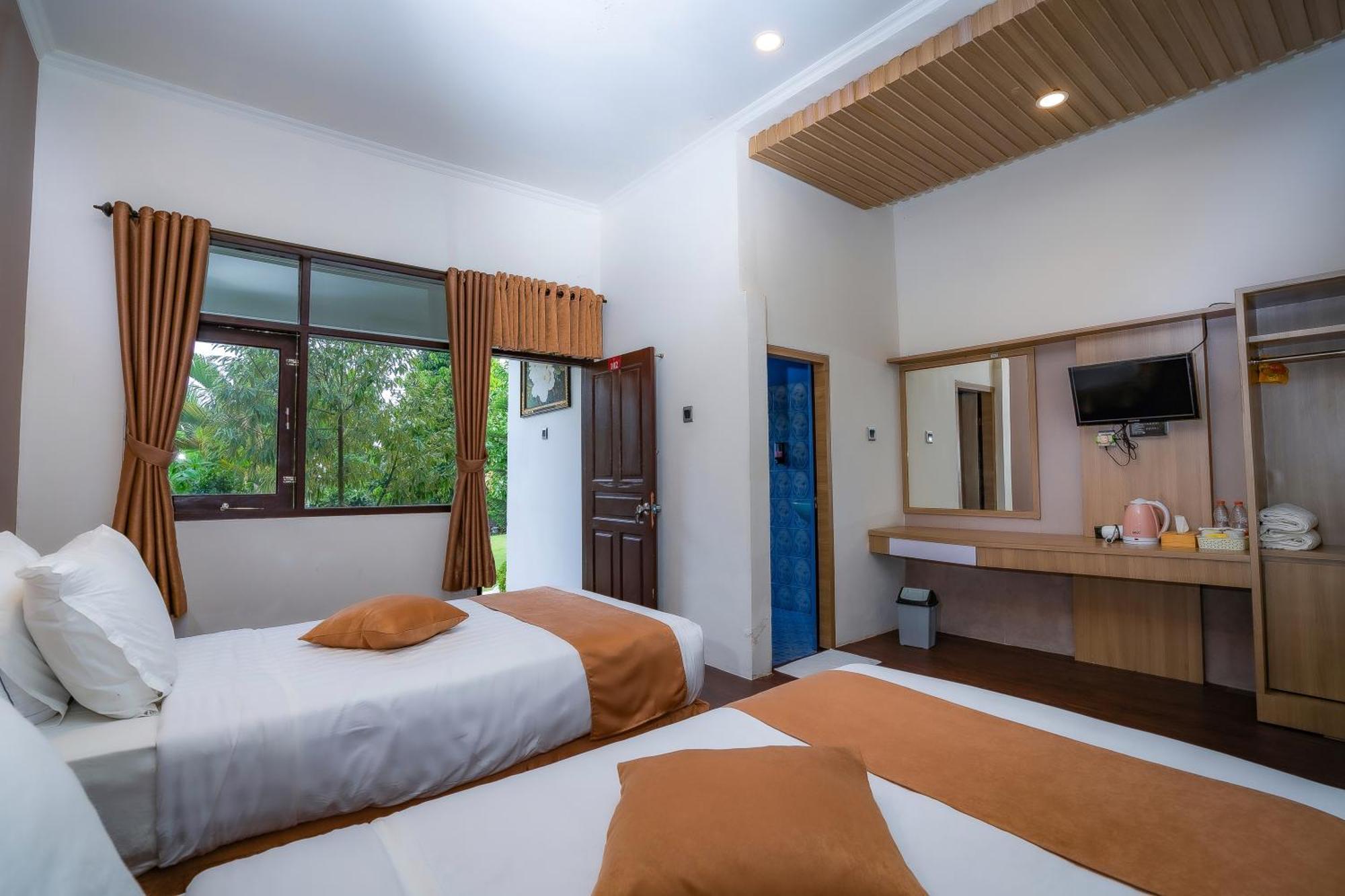 Nirvana Hotel Resort Tetebatu Exterior foto